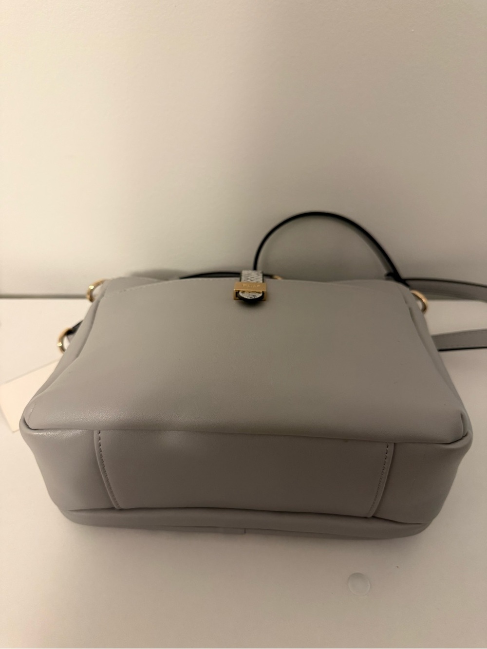Dune Gray Snake-Print Crossbody Bag with Gold Chain Accents - Picture 9 of 16